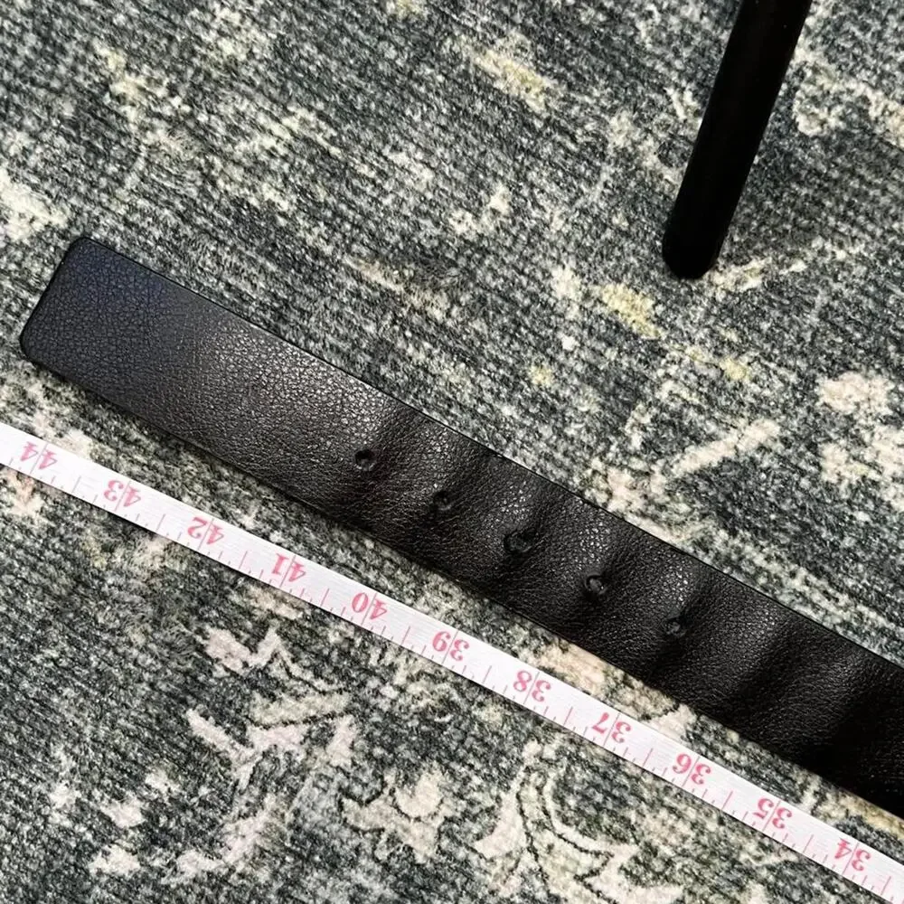 Vintage Y2K Oakley Black Leather Belt Ellipse Logo Size M